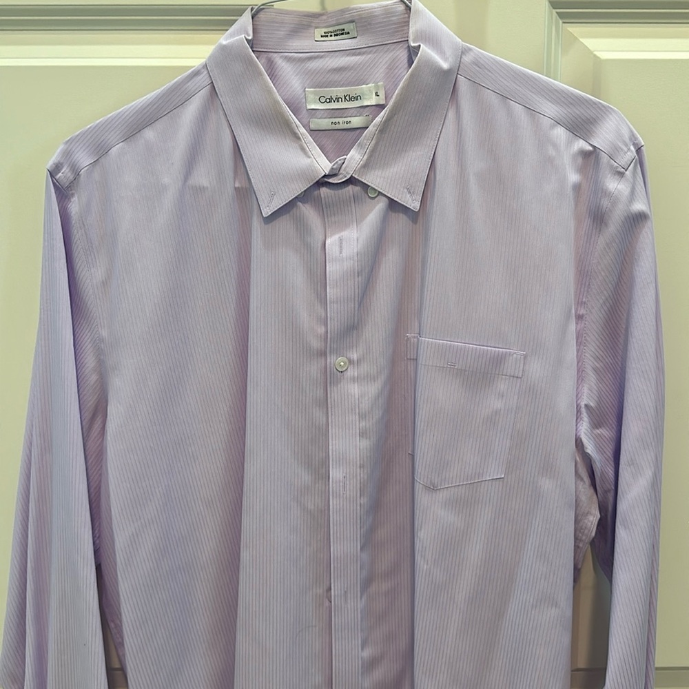 Calvin Klein. XL, lavenders striped shirt